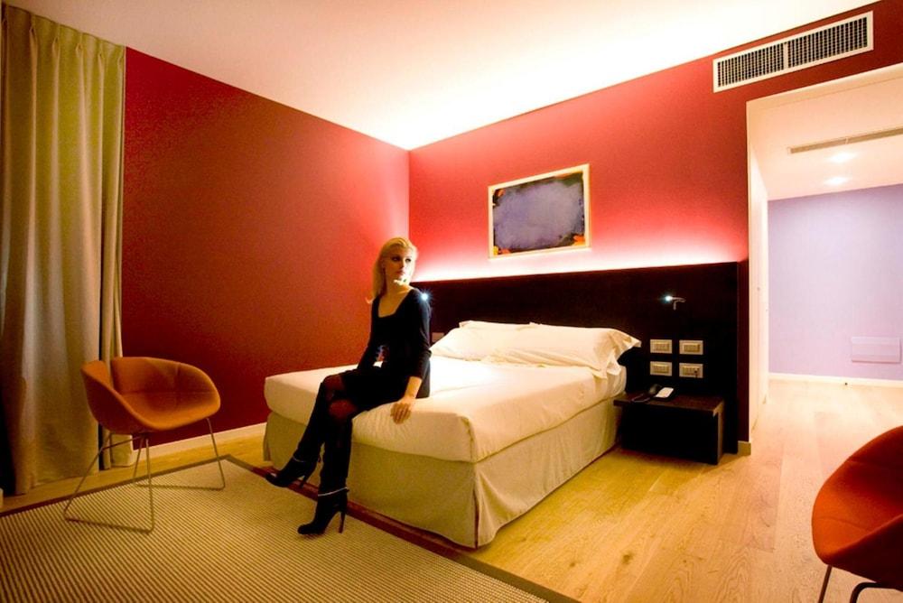 Mod 05 Bike Hotel Sandra Luaran gambar