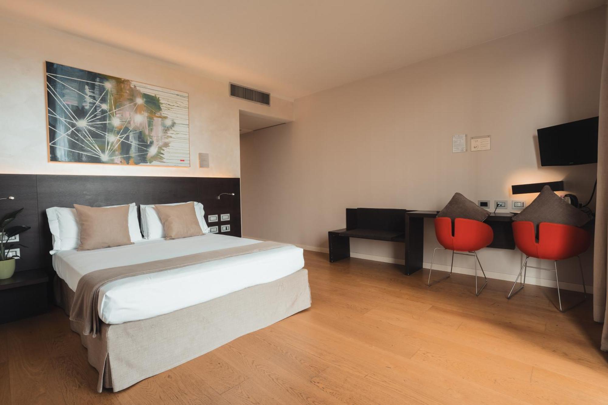 Mod 05 Bike Hotel Sandra Luaran gambar