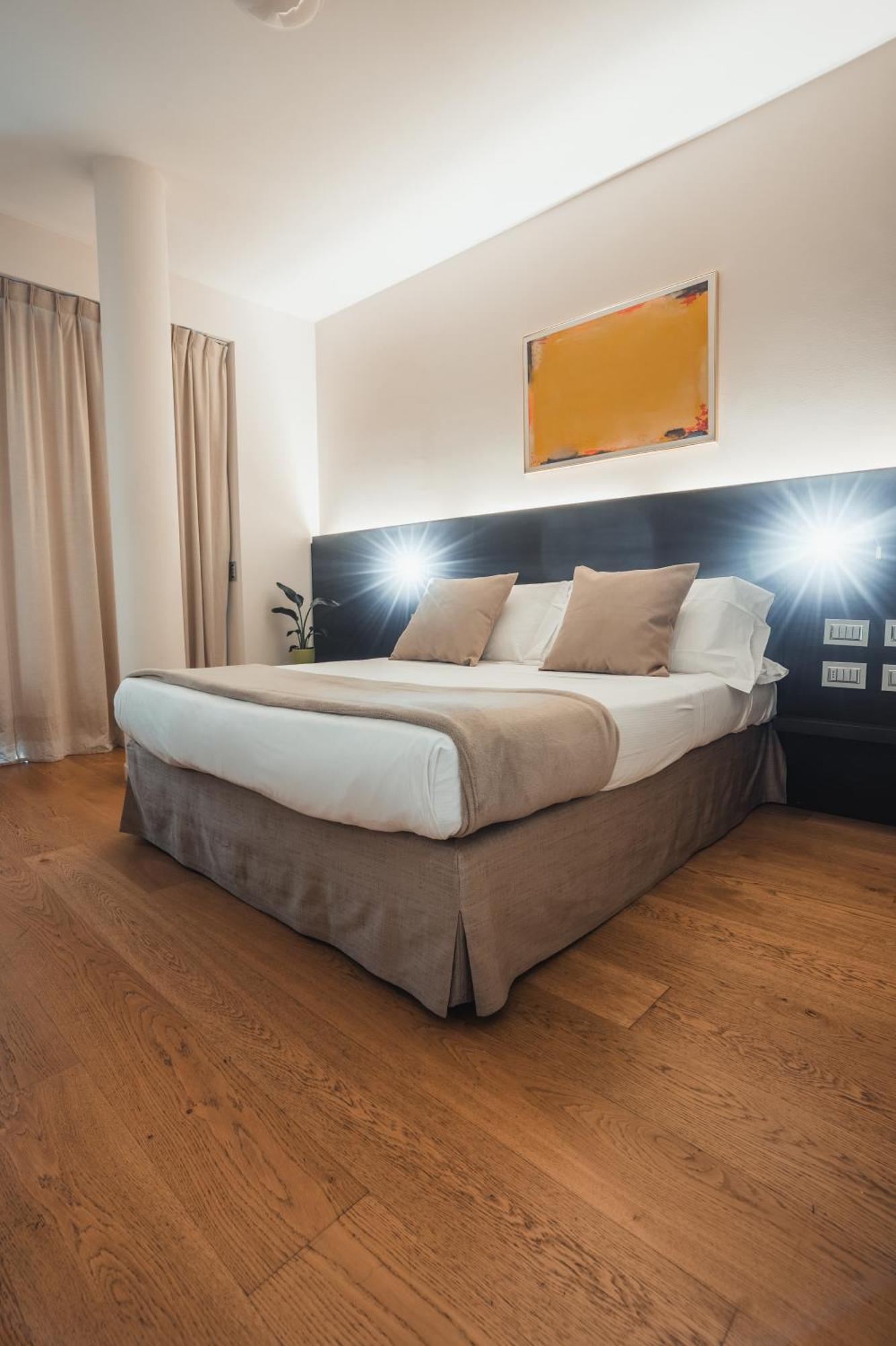 Mod 05 Bike Hotel Sandra Luaran gambar